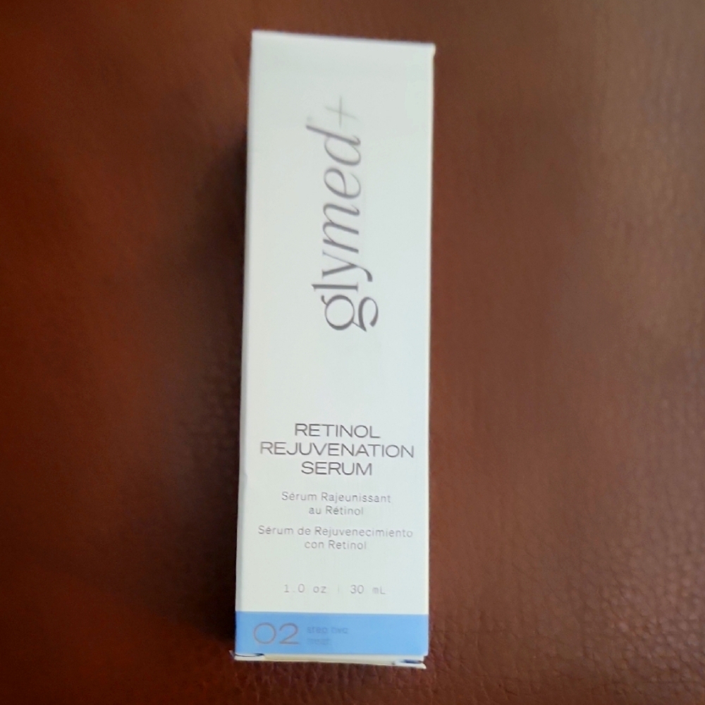 Retinol Rejuvenation Serum - White